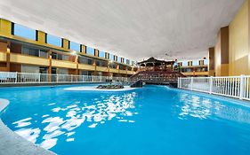 Kearney Ramada 3*